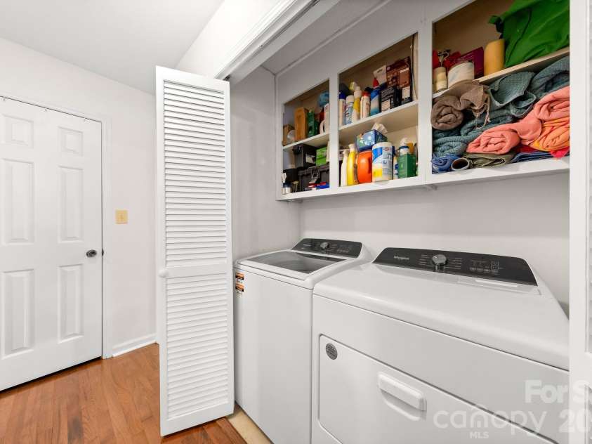 517 Forest Lane, Belmont, NC 28012.  MLS# CAR4419749, YatesRealty ID 48347. 