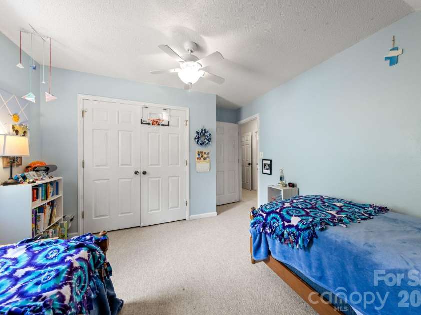 517 Forest Lane, Belmont, NC 28012.  MLS# CAR4419749, YatesRealty ID 48347. 