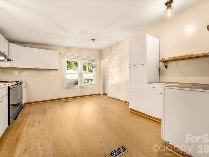 3011 Mill Race Court, Morganton, NC 28655.  MLS# CAR4420555, YatesRealty ID 48348. 