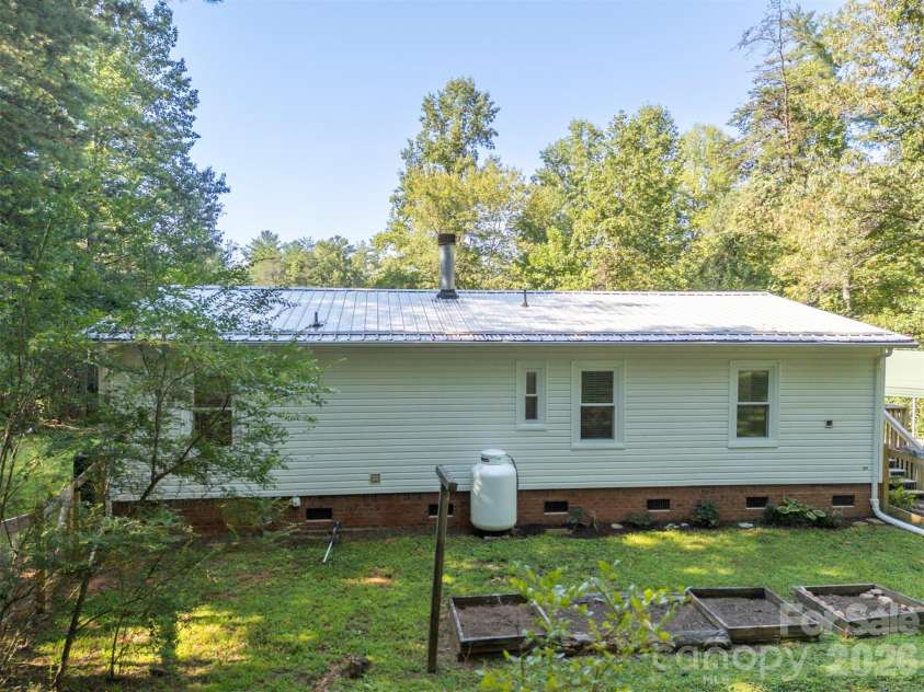 3011 Mill Race Court, Morganton, NC 28655.  MLS# CAR4420555, YatesRealty ID 48348. 