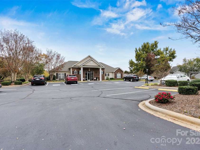 191 Oak Village Parkway, Mooresville, NC 28117.  MLS# CAR4197215, YatesRealty ID 4835. Clubhouse