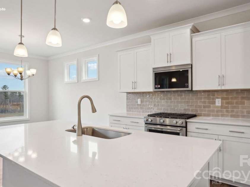 3260 Oberon Street, York, SC 29745.  MLS# CAR4413402, YatesRealty ID 48351. 