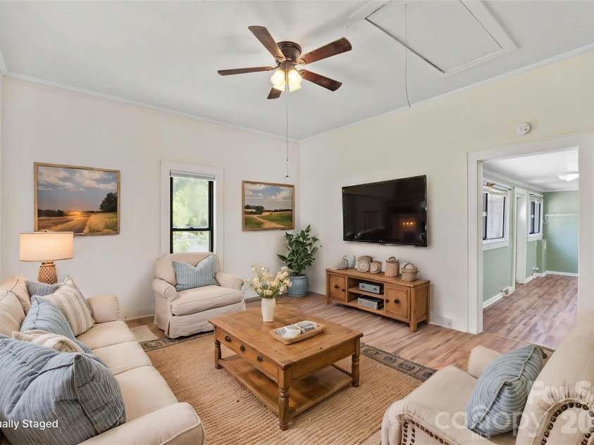 513 Edgemont Street, Albemarle, NC 28001.  MLS# CAR4420749, YatesRealty ID 48356. 