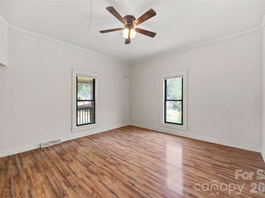 513 Edgemont Street, Albemarle, NC 28001.  MLS# CAR4420749, YatesRealty ID 48356. 