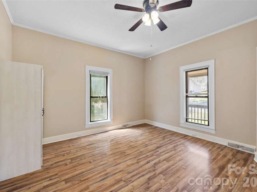 513 Edgemont Street, Albemarle, NC 28001.  MLS# CAR4420749, YatesRealty ID 48356. 