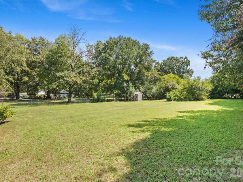 513 Edgemont Street, Albemarle, NC 28001.  MLS# CAR4420749, YatesRealty ID 48356. 
