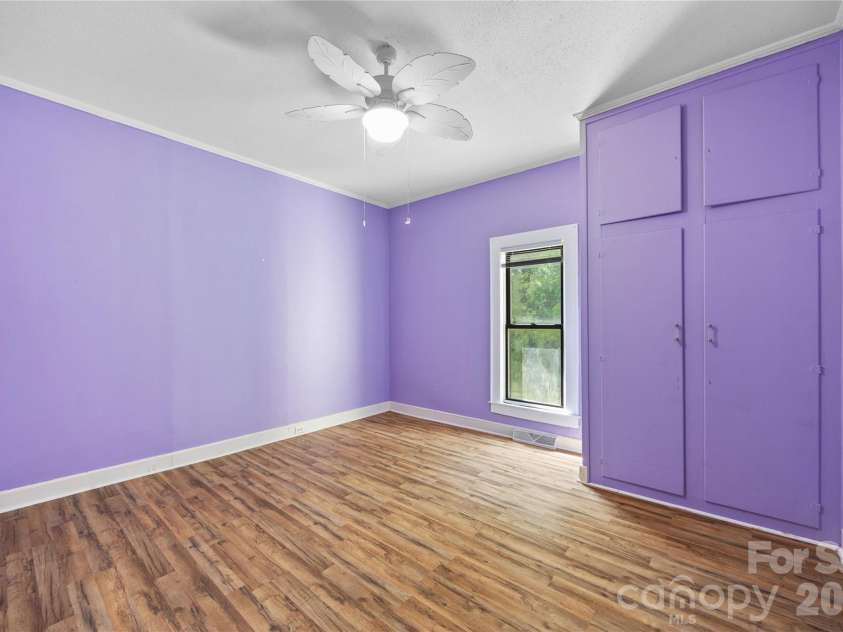513 Edgemont Street, Albemarle, NC 28001.  MLS# CAR4420749, YatesRealty ID 48356. 