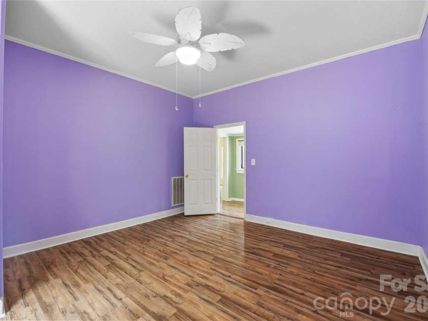 513 Edgemont Street, Albemarle, NC 28001.  MLS# CAR4420749, YatesRealty ID 48356. 