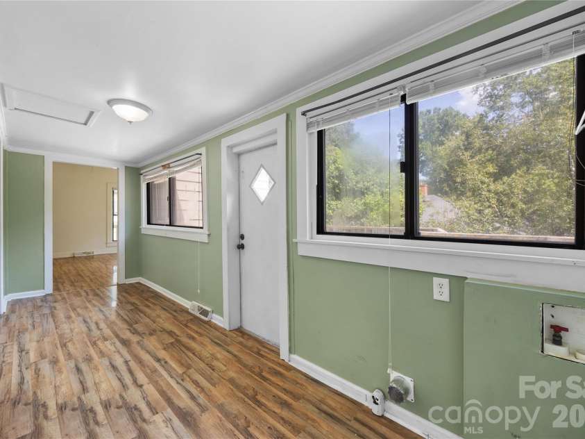 513 Edgemont Street, Albemarle, NC 28001.  MLS# CAR4420749, YatesRealty ID 48356. 