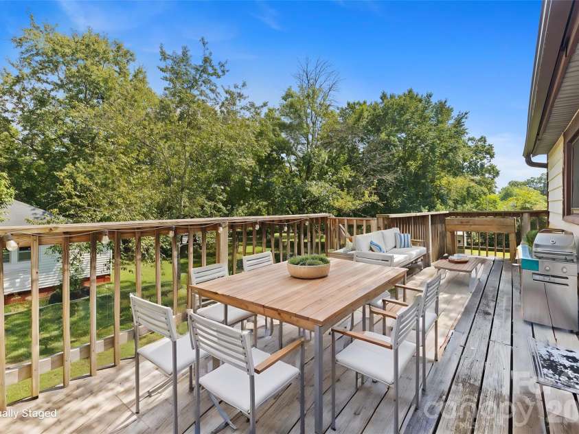 513 Edgemont Street, Albemarle, NC 28001.  MLS# CAR4420749, YatesRealty ID 48356. 