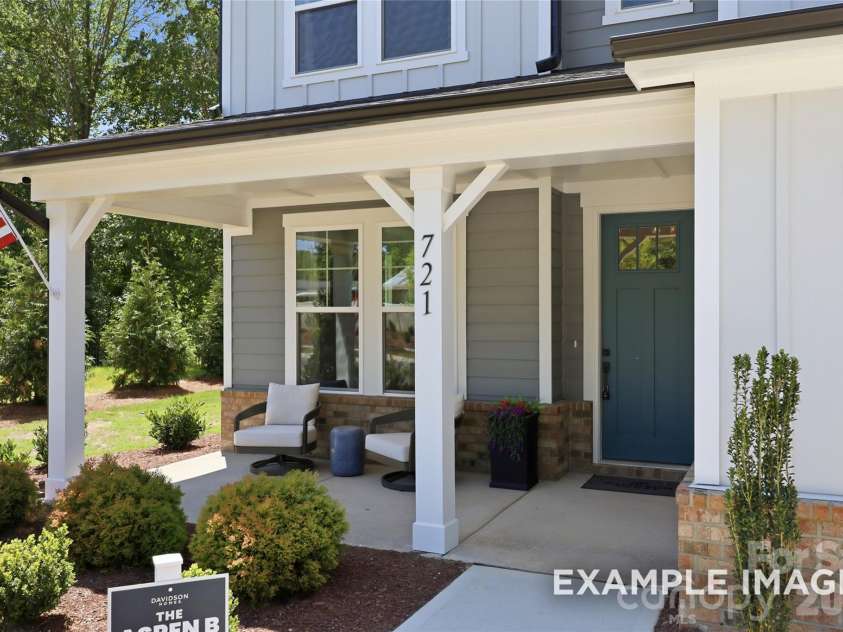 171 Windgate Way, Mooresville, NC 28115.  MLS# CAR4420890, YatesRealty ID 48359. Front Porch