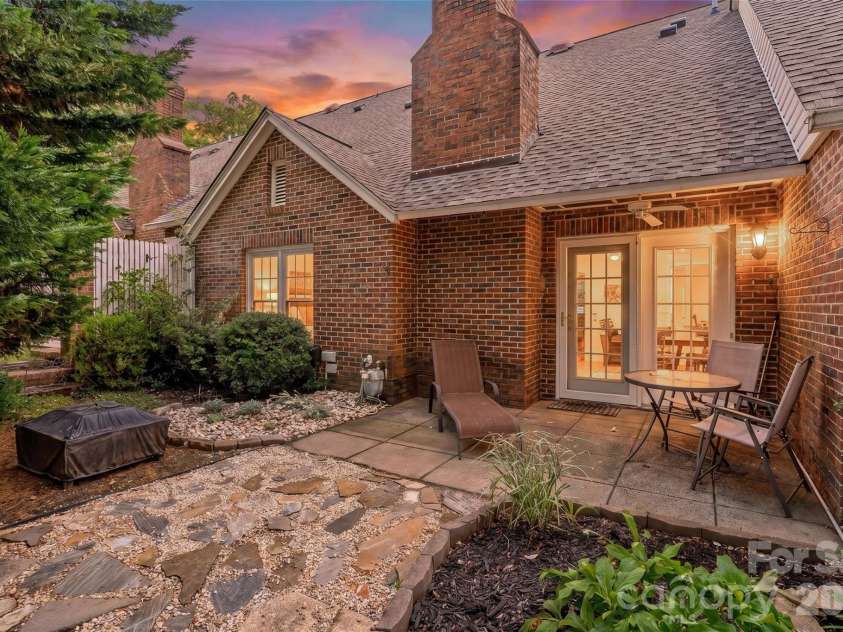 806 Colony Oaks Drive, Monroe, NC 28112.  MLS# CAR4395392, YatesRealty ID 4836. 
