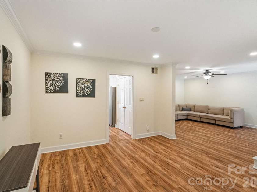 806 Colony Oaks Drive, Monroe, NC 28112.  MLS# CAR4395392, YatesRealty ID 4836. 