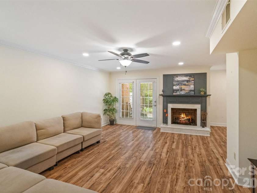 806 Colony Oaks Drive, Monroe, NC 28112.  MLS# CAR4395392, YatesRealty ID 4836. 