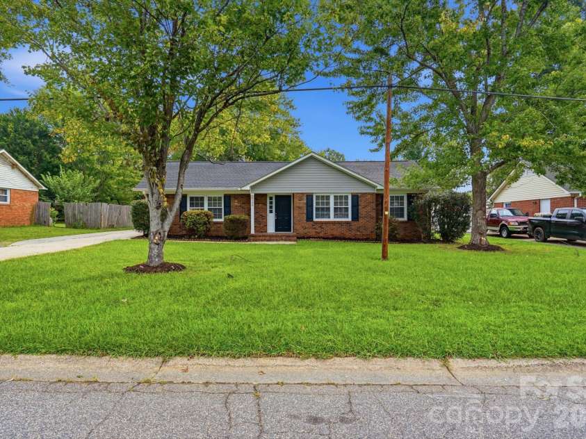 8208 Idlewild Road, Indian Trail, NC 28079.  MLS# CAR4420036, YatesRealty ID 48361. 