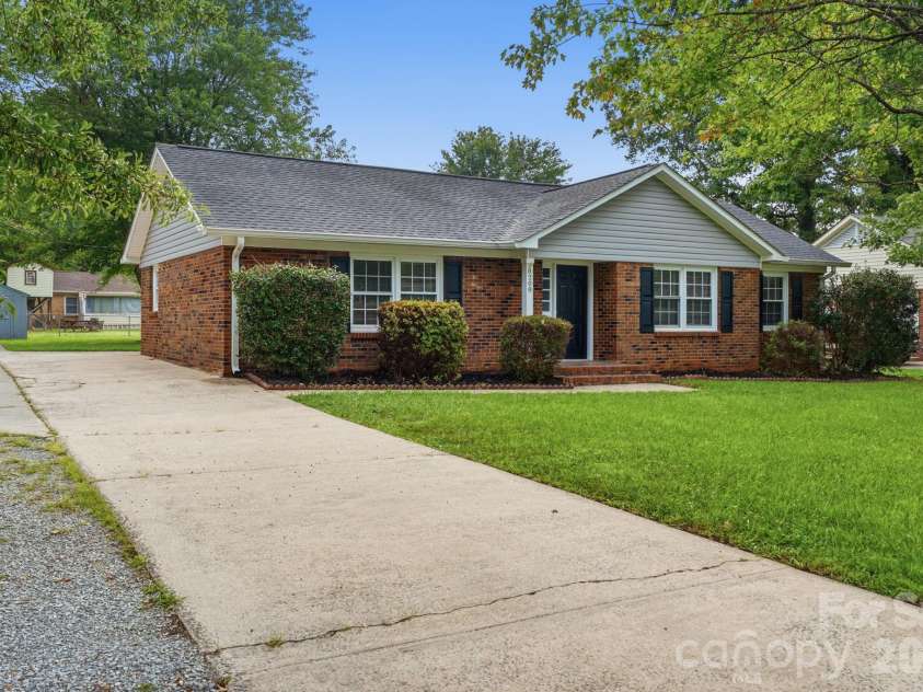 8208 Idlewild Road, Indian Trail, NC 28079.  MLS# CAR4420036, YatesRealty ID 48361. 