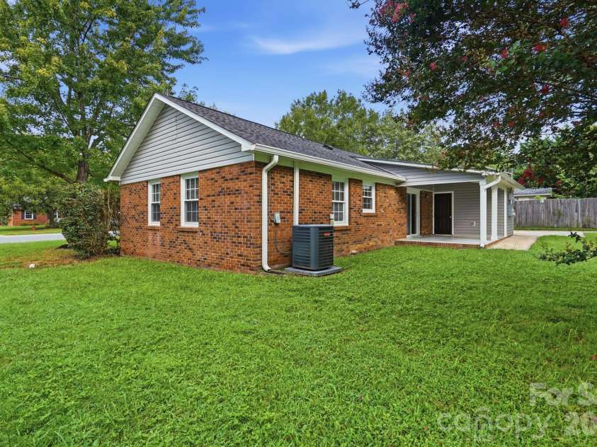 8208 Idlewild Road, Indian Trail, NC 28079.  MLS# CAR4420036, YatesRealty ID 48361. 
