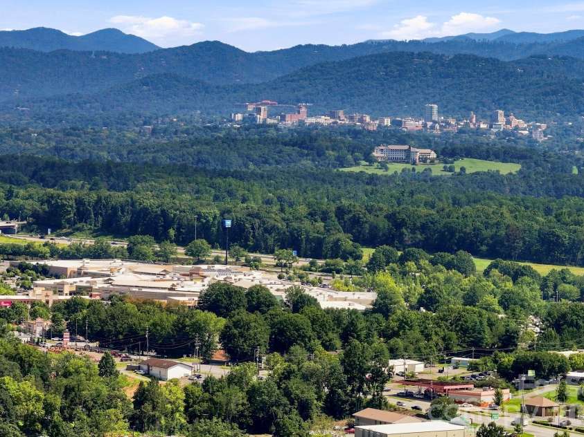 505 Pole Creasman Road, Asheville, NC 28806.  MLS# CAR4420209, YatesRealty ID 48362. 
