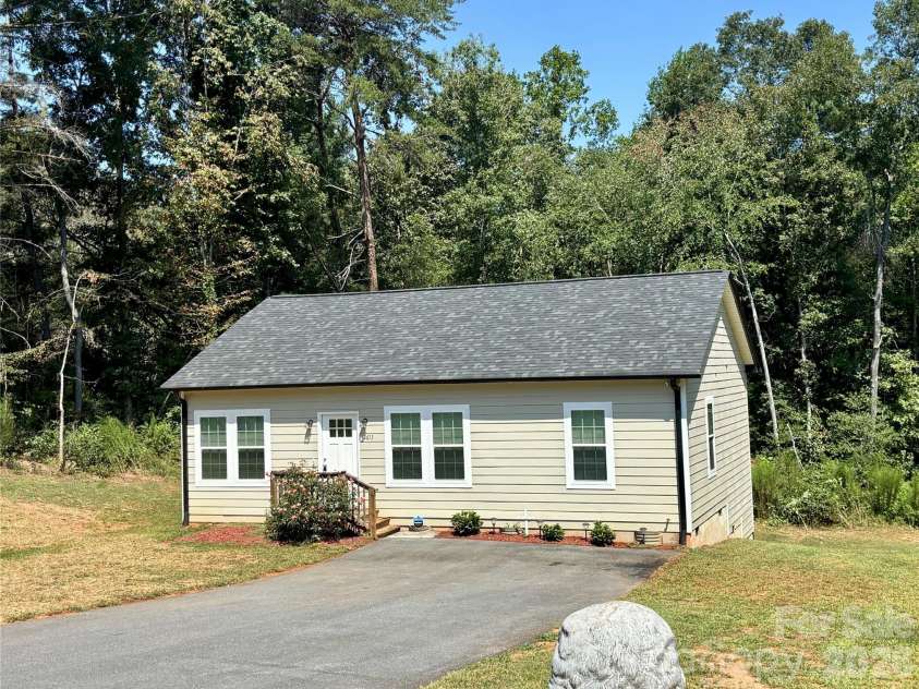 2613 Lynn Mountain Road, Vale, NC 28168.  MLS# CAR4419247, YatesRealty ID 48363. 