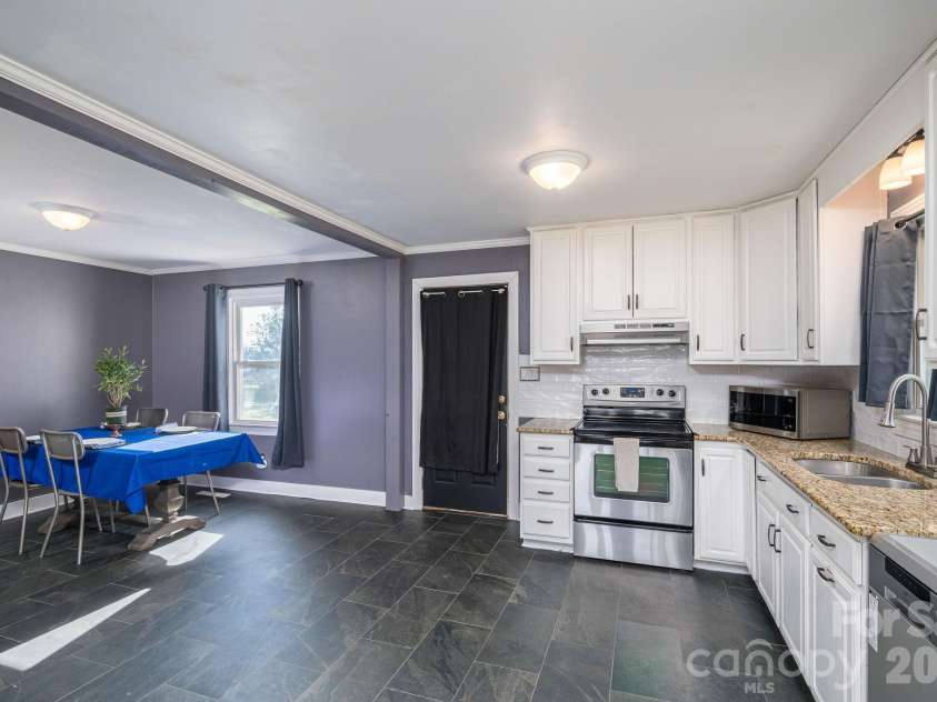 4282 Buffalo Shoals Road, Maiden, NC 28650.  MLS# CAR4420932, YatesRealty ID 48367. 