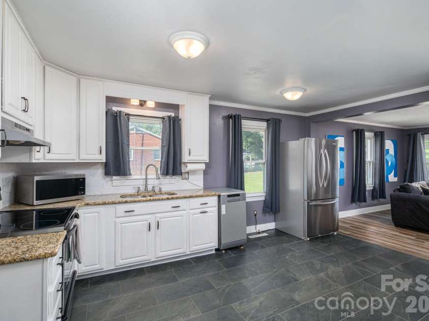 4282 Buffalo Shoals Road, Maiden, NC 28650.  MLS# CAR4420932, YatesRealty ID 48367. 