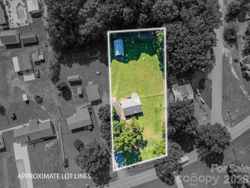 4282 Buffalo Shoals Road, Maiden, NC 28650.  MLS# CAR4420932, YatesRealty ID 48367. 