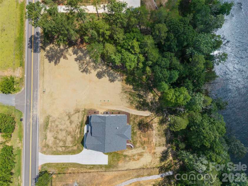 537 Riddle Mill Road, Clover, SC 29710.  MLS# CAR4401950, YatesRealty ID 4837. 