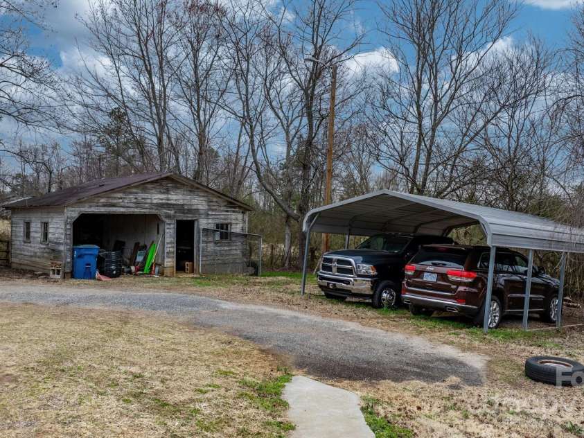 9257 Mull Road, Vale, NC 28168.  MLS# CAR4223206, YatesRealty ID 4837. 