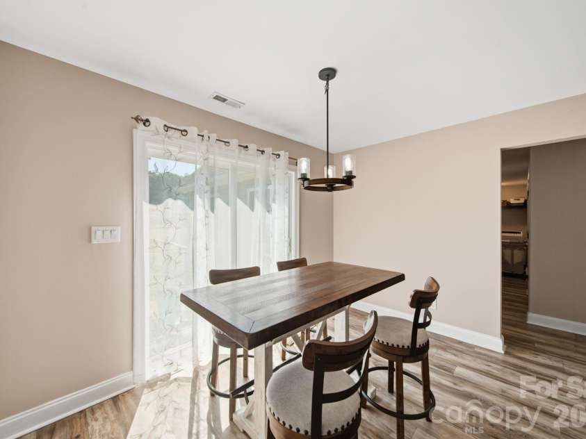 1360 Standing Oak Drive, Granite Quarry, NC 28146.  MLS# CAR4420485, YatesRealty ID 48370. 