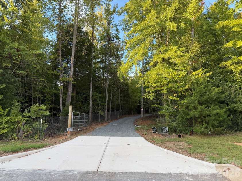 1360 Standing Oak Drive, Granite Quarry, NC 28146.  MLS# CAR4420485, YatesRealty ID 48370. 