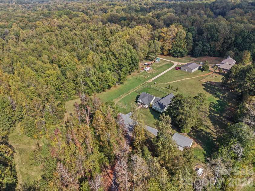 1360 Standing Oak Drive, Granite Quarry, NC 28146.  MLS# CAR4420485, YatesRealty ID 48370. 