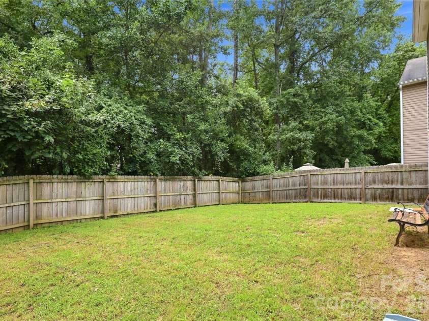 1132 New Day Court, Charlotte, NC 28215.  MLS# CAR4413933, YatesRealty ID 48371. 