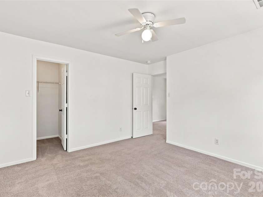1132 New Day Court, Charlotte, NC 28215.  MLS# CAR4413933, YatesRealty ID 48371. Bedroom 3