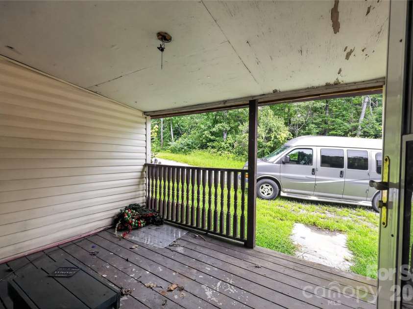 2797 HT Road, Lenoir, NC 28645.  MLS# CAR4421002, YatesRealty ID 48378. 