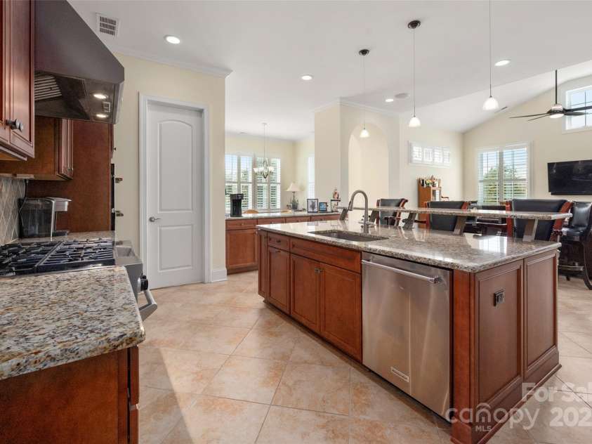9610 Pensive Lane, Waxhaw, NC 28173.  MLS# CAR4240111, YatesRealty ID 4838. Kitchen view from the back hallway.