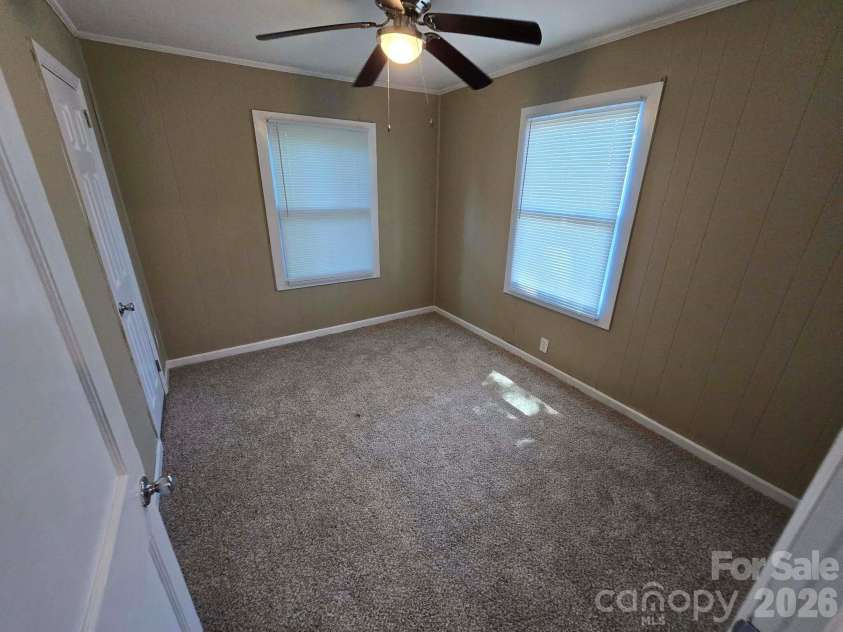 1404 Rosewood Lane, Gastonia, NC 28052.  MLS# CAR4420544, YatesRealty ID 48382. 