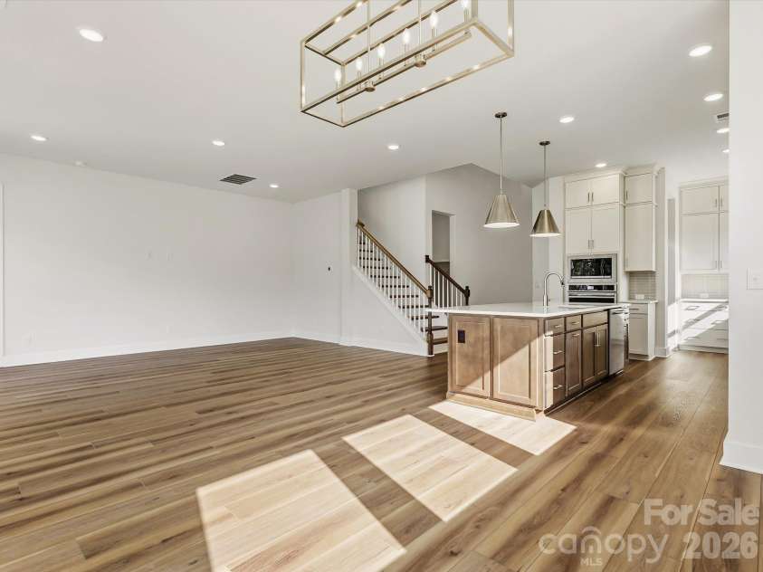 558 Cape Cod Way, Rock Hill, SC 29732.  MLS# CAR4421025, YatesRealty ID 48385. Eat-In Dining