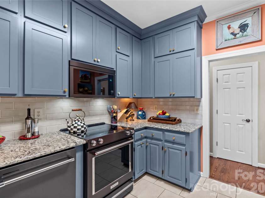 943 Argyle Court, Statesville, NC 28677.  MLS# CAR4421041, YatesRealty ID 48386. 