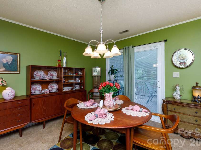 135 Cedar Hollow Street, Fort Mill, SC 29715.  MLS# CAR4420989, YatesRealty ID 48388. 