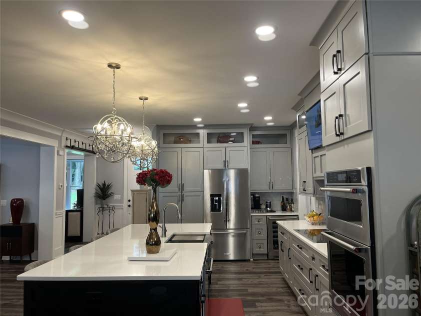 900 Houston Heights Road, Charlotte, NC 28262.  MLS# CAR4420916, YatesRealty ID 48389. 