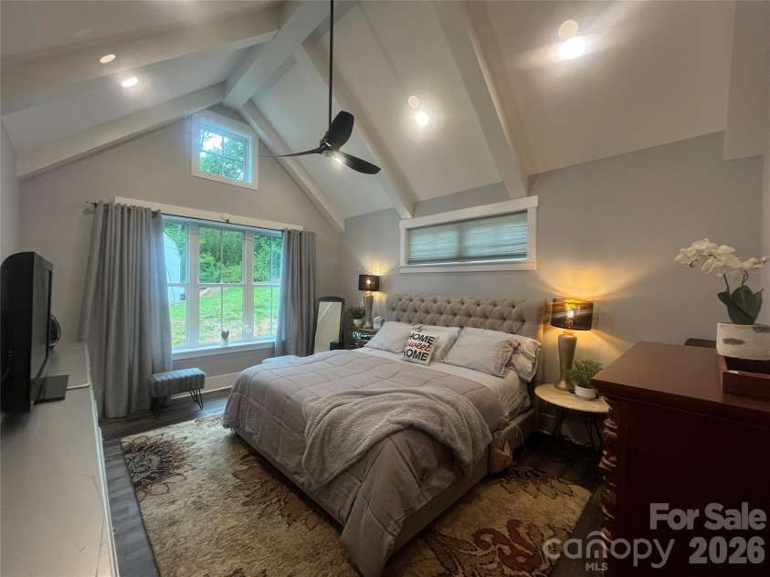 900 Houston Heights Road, Charlotte, NC 28262.  MLS# CAR4420916, YatesRealty ID 48389. 