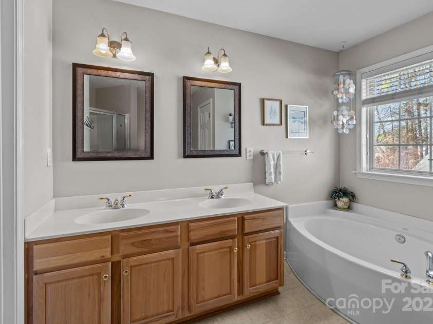 12114 Ulsten Lane, Huntersville, NC 28078.  MLS# CAR4237830, YatesRealty ID 4839. 