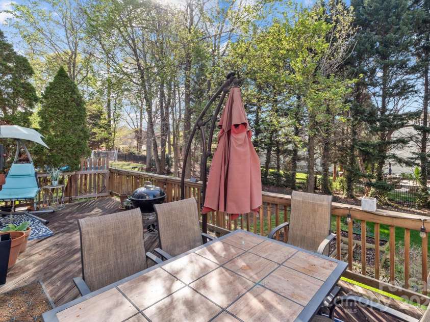 12114 Ulsten Lane, Huntersville, NC 28078.  MLS# CAR4237830, YatesRealty ID 4839. 