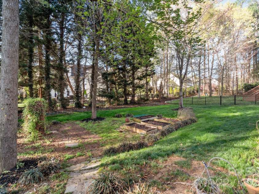 12114 Ulsten Lane, Huntersville, NC 28078.  MLS# CAR4237830, YatesRealty ID 4839. 