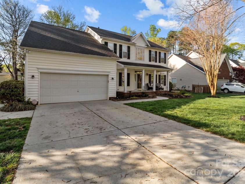 12114 Ulsten Lane, Huntersville, NC 28078.  MLS# CAR4237830, YatesRealty ID 4839. 