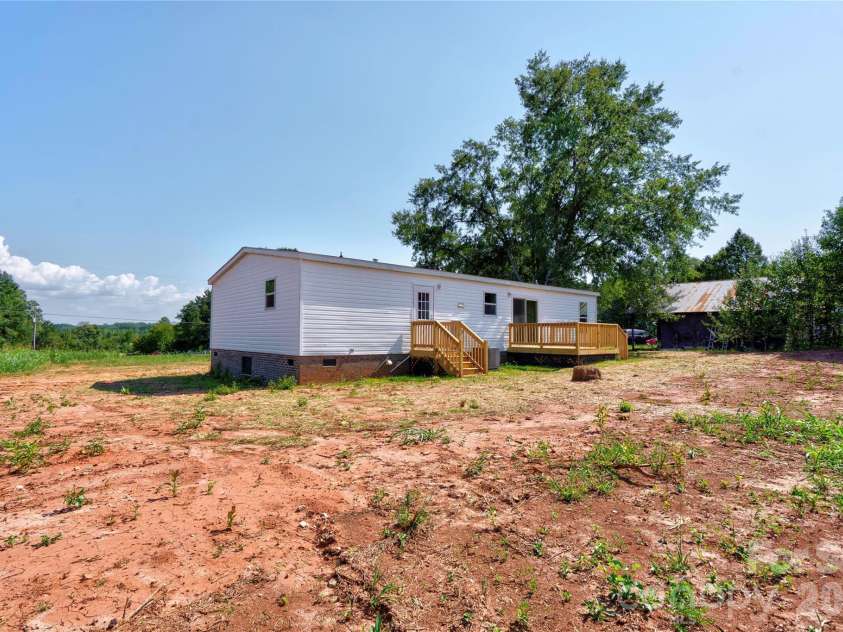 453 Thompson Road, Rutherfordton, NC 28139.  MLS# CAR4420981, YatesRealty ID 48390. 