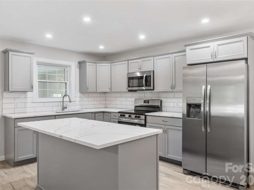 24668 Saint Martin Road, Albemarle, NC 28001.  MLS# CAR4420582, YatesRealty ID 48392. 