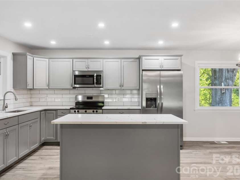 24668 Saint Martin Road, Albemarle, NC 28001.  MLS# CAR4420582, YatesRealty ID 48392. 