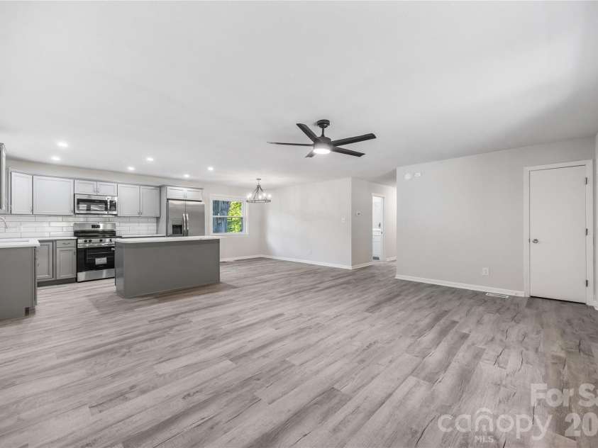 24668 Saint Martin Road, Albemarle, NC 28001.  MLS# CAR4420582, YatesRealty ID 48392. 