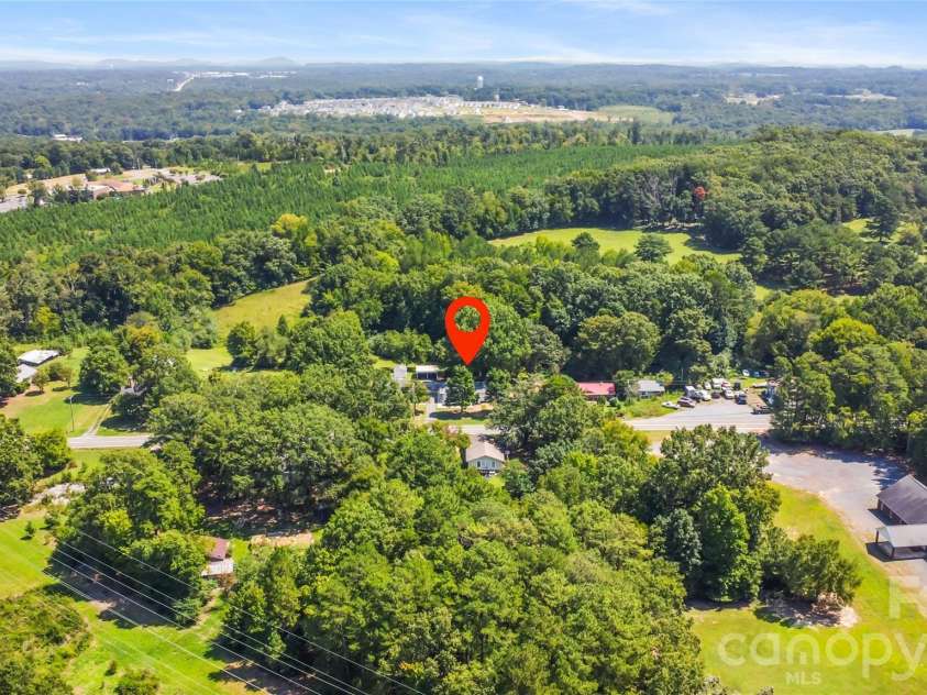 24668 Saint Martin Road, Albemarle, NC 28001.  MLS# CAR4420582, YatesRealty ID 48392. 